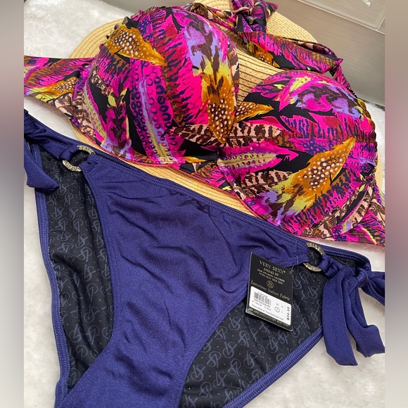 NWT Victoria’s Secret bikini push up bombshell 36D top only - Picture 11 of 16